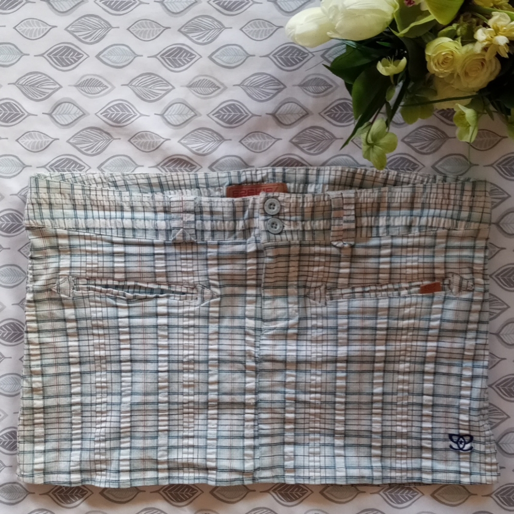 Ezekiel Riders Denim skirt, super cute! Great cond